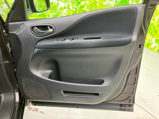 セレナ ハイウェイスターHVアドバンスドセーフティパッケ 新品タイヤ/保証書/社外 SDナビ/フリップダウンモニター 社外 9インチ/衝突安全装置/両側電動スライドドア/全方位モニター/車線逸脱防止支援システム/ヘッドランプ HID 衝突被害軽減システム(22枚目)