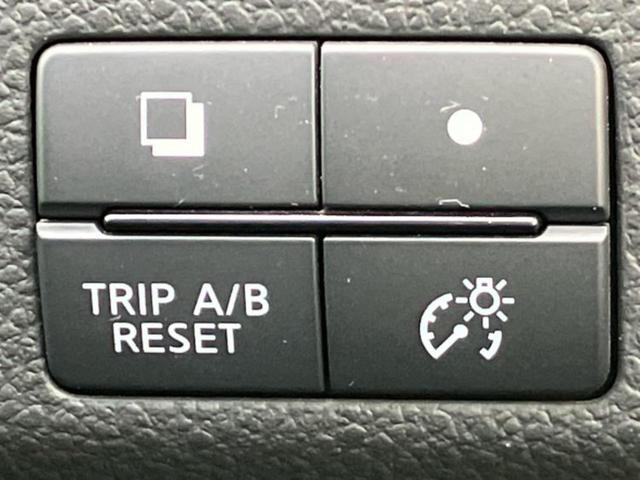 セレナ ハイウェイスターHVアドバンスドセーフティパッケ 新品タイヤ/保証書/社外 SDナビ/フリップダウンモニター 社外 9インチ/衝突安全装置/両側電動スライドドア/全方位モニター/車線逸脱防止支援システム/ヘッドランプ HID 衝突被害軽減システム(29枚目)