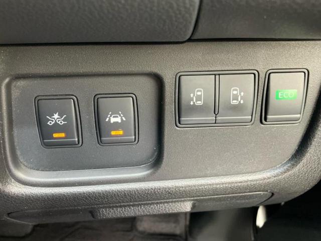 セレナ ハイウェイスターHVアドバンスドセーフティパッケ 新品タイヤ/保証書/社外 SDナビ/フリップダウンモニター 社外 9インチ/衝突安全装置/両側電動スライドドア/全方位モニター/車線逸脱防止支援システム/ヘッドランプ HID 衝突被害軽減システム(30枚目)