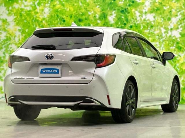 カローラツーリング ハイブリッドダブルバイビー　保証書／ディスプレイオーディオ＋ナビ／衝突安全装置／シートヒーター　前席／車線逸脱防止支援システム／シート　ハーフレザー／ドライブレコーダー　前後／ヘッドランプ　ＬＥＤ／ＵＳＢジャック　バックカメラ（3枚目）