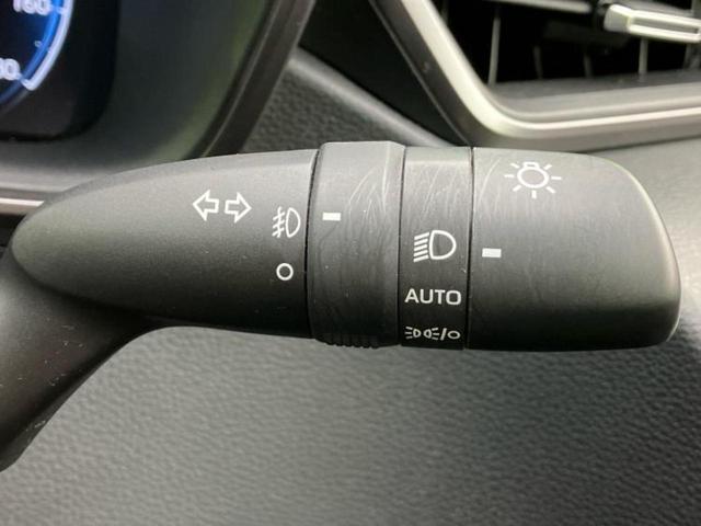 カローラツーリング ハイブリッドダブルバイビー　保証書／ディスプレイオーディオ＋ナビ／衝突安全装置／シートヒーター　前席／車線逸脱防止支援システム／シート　ハーフレザー／ドライブレコーダー　前後／ヘッドランプ　ＬＥＤ／ＵＳＢジャック　バックカメラ（16枚目）