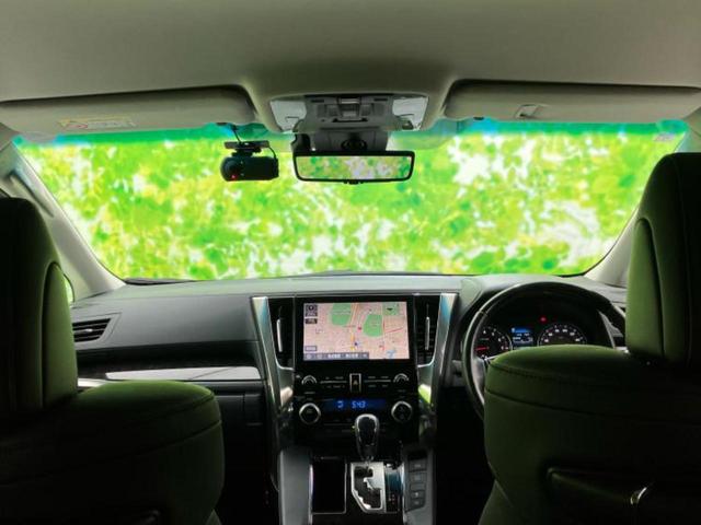 アルファード Ｓ　Ｃパッケージ　新品タイヤ／ＪＢＬ／保証書／ディスプレイオーディオ＋ナビ１０インチ／フリップダウンモニター　純正　１２．８インチ／デジタルインナーミラー／トヨタセーフティセンス／両側電動スライドドア　革シート　ＥＴＣ（4枚目）