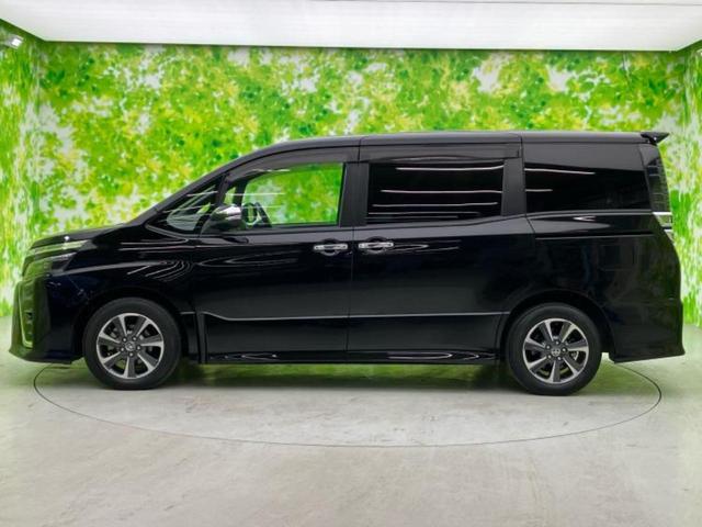 ヴォクシー ＺＳキラメキ３マルチユーティリティ　新品タイヤ／保証書／純正　ＳＤナビ／衝突安全装置／両側電動スライドドア／車線逸脱防止支援システム／シート　合皮／ドライブレコーダー　前後／ヘッドランプ　ＬＥＤ／ＵＳＢジャック　衝突被害軽減システム（2枚目）