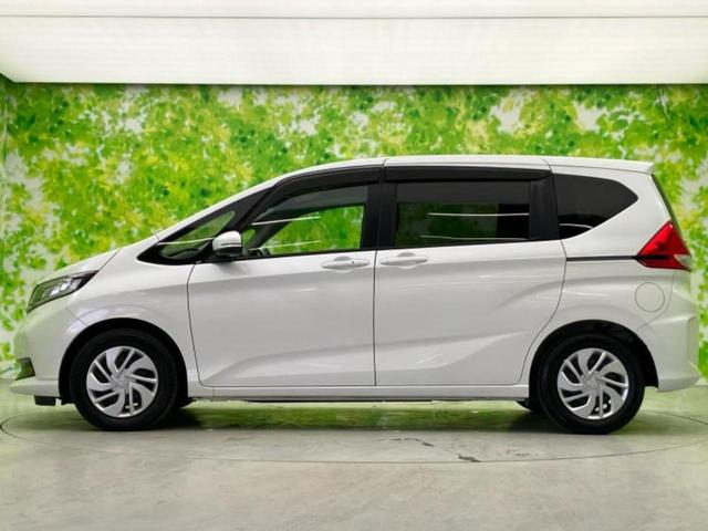 フリード Gホンダセンシング 社外 ナビ/後席モニター 社外 9インチ/ホンダセンシング/車線逸脱防止支援システム/ドライブレコーダー 社外/USBジャック/Bluetooth接続/ETC/EBD付ABS/横滑り防止装置 禁煙車(2枚目)