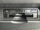 ロングスーパーＧＬダークプライム２　保証書／純正　ＳＤナビ／フリップダウンモニター　純正　１２．１インチ／トヨタセーフティセンス／両側電動スライドドア／パノラミックビューモニター／車線逸脱防止支援システム／シート　ハーフレザー　禁煙車（23枚目）