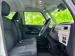 「この車の写真をもっと見たい」「状態が気になる」「この装備はついている？」どんな小さな疑問でもお気軽にお問い合わせください！ 4