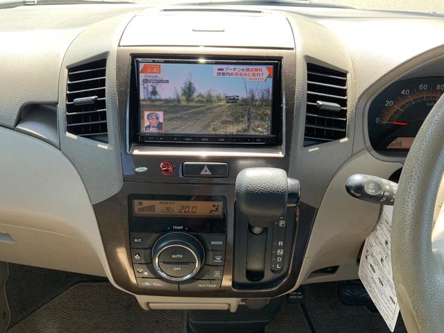 パレット Ｘ　Ｘ　社外ナビ　地デジＴＶ　左側オートスライドドア　スマートキー２本　盗難防止システム　ＡＢＳ　衝突安全ボディ　電動格納ミラー　ベンチシート　ＣＶＴ　エアコン　フルフラット　運転席・助手席エアバック（12枚目）