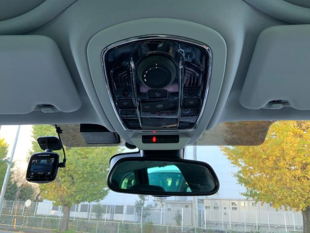 508 SW グリフ パワーバックドア 18インチAW ガラスルーフ クルコン スマートキー HDDナビ BTオーディオ Bカメラ TV パワー本革シート(ヒーター付) HID パドルシフト スマートキー Pスタート(18枚目)