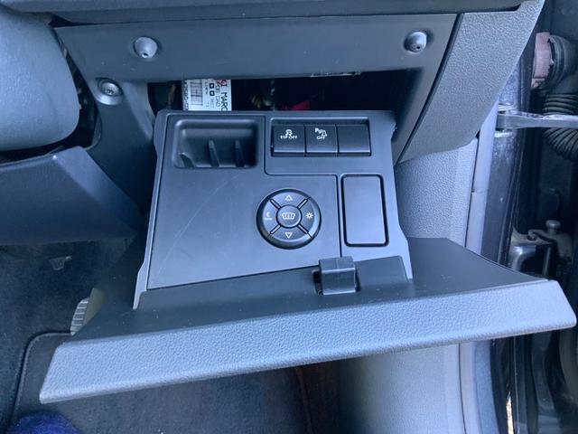 508 SW グリフ パワーバックドア 18インチAW ガラスルーフ クルコン スマートキー HDDナビ BTオーディオ Bカメラ TV パワー本革シート(ヒーター付) HID パドルシフト スマートキー Pスタート(19枚目)