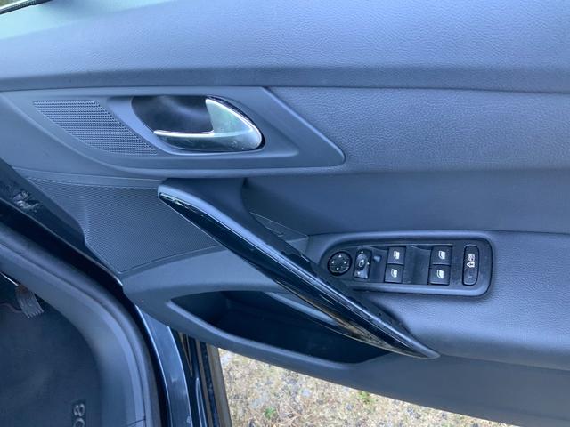 508 SW グリフ パワーバックドア 18インチAW ガラスルーフ クルコン スマートキー HDDナビ BTオーディオ Bカメラ TV パワー本革シート(ヒーター付) HID パドルシフト スマートキー Pスタート(25枚目)