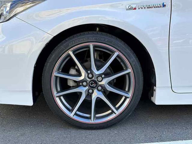 プリウス Ｓツーリングセレクション・Ｇ’ｓ　純正ナビ　ＴＶ　ブルートゥース　フルセグ　ＥＴＣ　バックカメラ（20枚目）