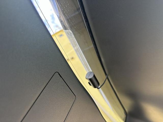 プリウス Ｓツーリングセレクション・Ｇ’ｓ　純正ナビ　ＴＶ　ブルートゥース　フルセグ　ＥＴＣ　バックカメラ（32枚目）