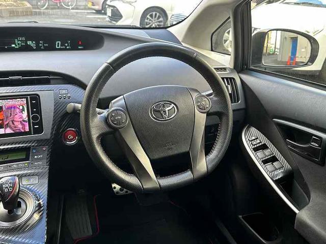 プリウス Ｓツーリングセレクション・Ｇ’ｓ　純正ナビ　ＴＶ　ブルートゥース　フルセグ　ＥＴＣ　バックカメラ（44枚目）