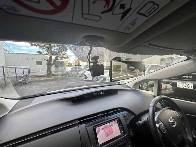 プリウス Ｓツーリングセレクション・Ｇ’ｓ　純正ナビ　ＴＶ　ブルートゥース　フルセグ　ＥＴＣ　バックカメラ（49枚目）