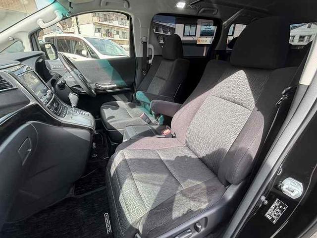 アルファード ２４０Ｓ　Ｃパッケージ　９インチナビ　後席モニター　ＥＴＣ　ドラコレ　パワーシート　ＢＢＳホイール　ＶＡＬＥＮＴＩテールランプ　両側パワースライド　電動リアゲート（31枚目）