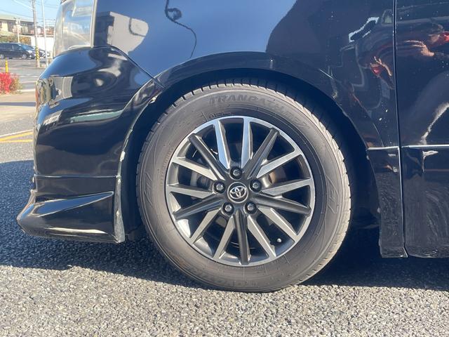 ヴォクシー ＺＳ　煌ＩＩ（13枚目）