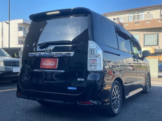 ヴォクシー ＺＳ　煌ＩＩ（15枚目）