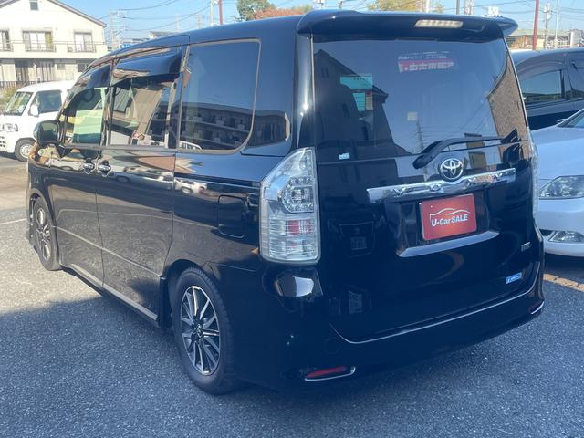 ヴォクシー ＺＳ　煌ＩＩ（16枚目）