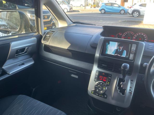 ヴォクシー ＺＳ　煌ＩＩ（42枚目）