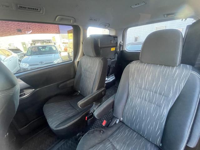 ヴォクシー ＺＳ　煌ＩＩ（46枚目）