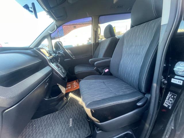 ヴォクシー ＺＳ　煌ＩＩ（48枚目）