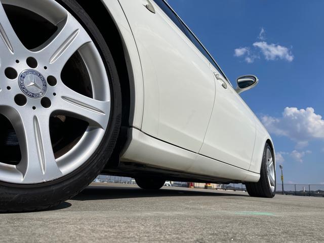 CLS350 キセノンライト パワーシート 革シート サンルーフ 純正18インチAW クルーズコントロール パワートランク ETC HDDナビ デュアルエアコン 本革巻きステアリング ウッドパネル 集中ドアロック(51枚目)