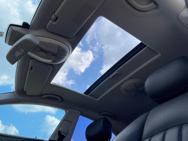 CLS350 キセノンライト パワーシート 革シート サンルーフ 純正18インチAW クルーズコントロール パワートランク ETC HDDナビ デュアルエアコン 本革巻きステアリング ウッドパネル 集中ドアロック(64枚目)
