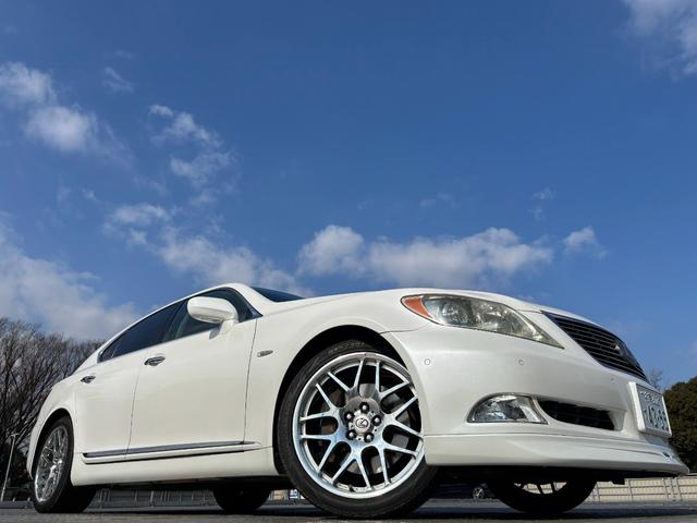 レクサス LS LS460 バージョンS 社外20インチAW