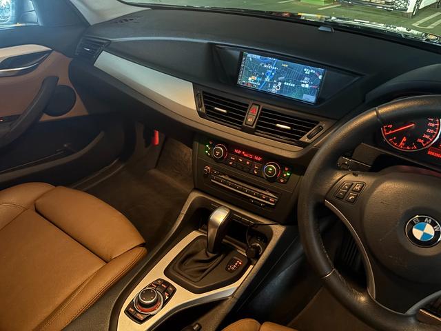 Ｘ１ ｓＤｒｉｖｅ　１８ｉ　純正１８インチＡＷ／サンルーフ／レザーシート／パワーシート／インナールームミラー／オットマン／レーダー探知機／ＤＶＤ再生／ＥＴＣ（46枚目）