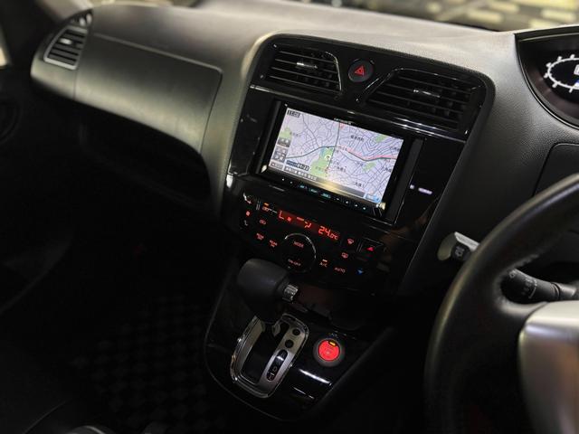 セレナ ハイウェイスター　Ｂｌｕｅｔｏｏｔｈ／両側パワスラ／カロッツェリアナビ／ＴＶ／社外マフラー／クルコン／プッシュスタート／レザー調シートカバー／スマートキー／ＥＴＣ（22枚目）