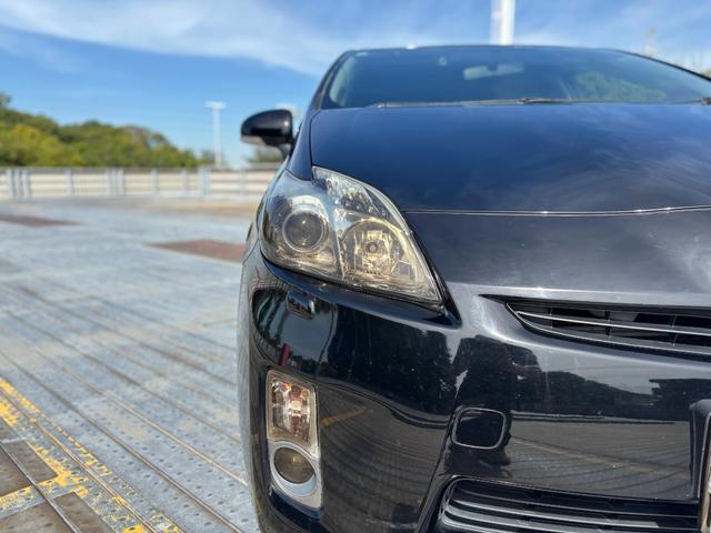 プリウス Ｓ　社外１５インチＡＷ／Ｂｌｕｅｔｏｏｔｈ／フルフラットシート／ドラレコ／フォグ／スマートキー／ＥＴＣ（16枚目）