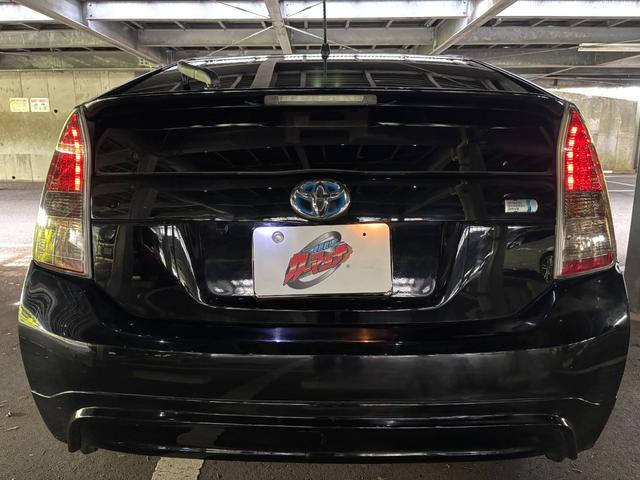 プリウス Ｓ　社外１５インチＡＷ／Ｂｌｕｅｔｏｏｔｈ／フルフラットシート／ドラレコ／フォグ／スマートキー／ＥＴＣ（48枚目）