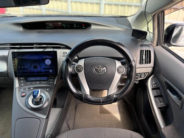 プリウス Ｓ　社外１５インチＡＷ／Ｂｌｕｅｔｏｏｔｈ／フルフラットシート／ドラレコ／フォグ／スマートキー／ＥＴＣ（51枚目）