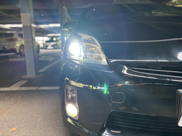 プリウス Ｓ　社外１５インチＡＷ／Ｂｌｕｅｔｏｏｔｈ／フルフラットシート／ドラレコ／フォグ／スマートキー／ＥＴＣ（78枚目）