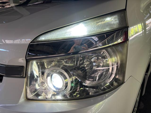 ヴォクシー ＺＳ　Ｂｌｕｅｔｏｏｔｈ／両側パワスラ／カロッツェリアナビ／ＴＶ／バックカメラ／レザー調シートカバー／フォグ／ＥＴＣ（64枚目）