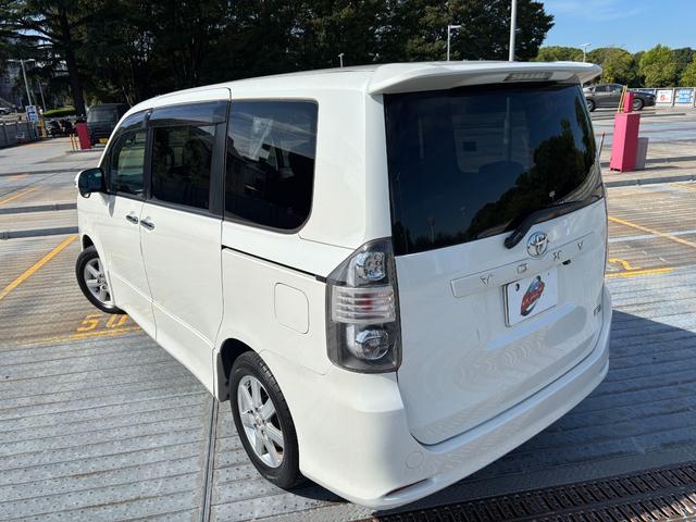 ヴォクシー ＺＳ　Ｂｌｕｅｔｏｏｔｈ／両側パワスラ／カロッツェリアナビ／ＴＶ／バックカメラ／レザー調シートカバー／フォグ／ＥＴＣ（73枚目）