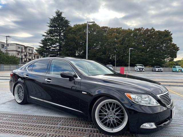ＬＳ ＬＳ４６０　バージョンＵ　Ｉパッケージ　ＢＢＳ２０インチＡＷ／サンルーフ／ＴＶ／クルコン／前席シートエアコン／前後パーワーシート／パーキングソナー／ブレーキホールド／ＥＴＣ／（10枚目）