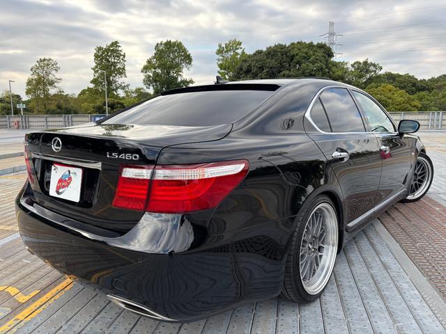 ＬＳ ＬＳ４６０　バージョンＵ　Ｉパッケージ　ＢＢＳ２０インチＡＷ／サンルーフ／ＴＶ／クルコン／前席シートエアコン／前後パーワーシート／パーキングソナー／ブレーキホールド／ＥＴＣ／（15枚目）