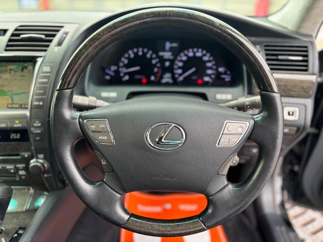 ＬＳ ＬＳ４６０　バージョンＵ　Ｉパッケージ　ＢＢＳ２０インチＡＷ／サンルーフ／ＴＶ／クルコン／前席シートエアコン／前後パーワーシート／パーキングソナー／ブレーキホールド／ＥＴＣ／（39枚目）