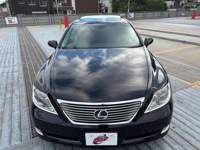 ＬＳ ＬＳ４６０　バージョンＵ　Ｉパッケージ　ＢＢＳ２０インチＡＷ／サンルーフ／ＴＶ／クルコン／前席シートエアコン／前後パーワーシート／パーキングソナー／ブレーキホールド／ＥＴＣ／（56枚目）