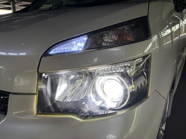 ヴォクシー ＺＳ　社外１８インチＡＷ／Ｂｌｕｅｔｏｏｔｈ／両側パワスラ／カロッツェリアナビ／フリップダウンモニター／インナーミラー型ドラレコ／ウォークスルー／ＥＴＣ（9枚目）