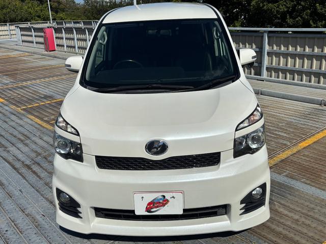 ヴォクシー ＺＳ　社外１８インチＡＷ／Ｂｌｕｅｔｏｏｔｈ／両側パワスラ／カロッツェリアナビ／フリップダウンモニター／インナーミラー型ドラレコ／ウォークスルー／ＥＴＣ（47枚目）