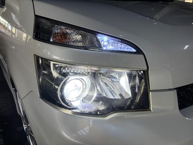 ヴォクシー ＺＳ　社外１８インチＡＷ／Ｂｌｕｅｔｏｏｔｈ／両側パワスラ／カロッツェリアナビ／フリップダウンモニター／インナーミラー型ドラレコ／ウォークスルー／ＥＴＣ（49枚目）