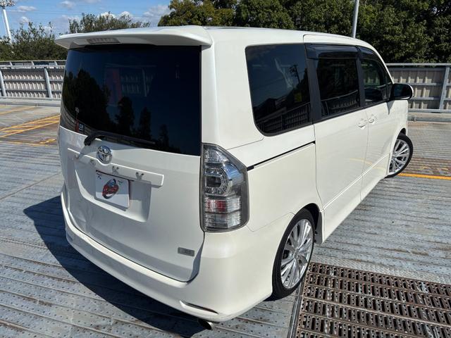 ヴォクシー ＺＳ　社外１８インチＡＷ／Ｂｌｕｅｔｏｏｔｈ／両側パワスラ／カロッツェリアナビ／フリップダウンモニター／インナーミラー型ドラレコ／ウォークスルー／ＥＴＣ（75枚目）