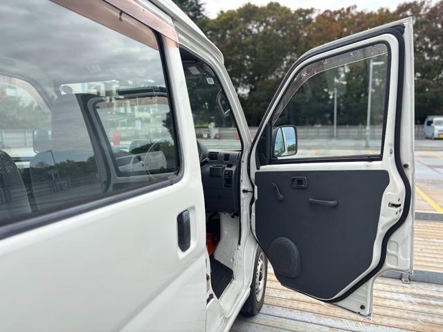 ハイゼットカーゴ スペシャルクリーンハイルーフ　両側スライドドア／ドラレコ／フルフラット／社外ＣＤ／集中ドアロック／Ｗエアバック／（72枚目）