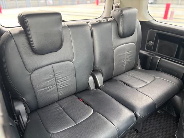 ヴォクシー ＺＳ　社外１８インチＡＷ／モデリスタ／カロッツェリアナビ／サブウーファー／フリップダウンモニター／バックカメラ／ＴＶ／Ｄ席シートヒーター／ＥＴＣ（28枚目）