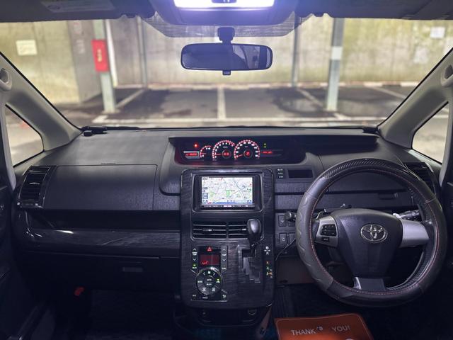 ヴォクシー ＺＳ　社外１８インチＡＷ／モデリスタ／カロッツェリアナビ／サブウーファー／フリップダウンモニター／バックカメラ／ＴＶ／Ｄ席シートヒーター／ＥＴＣ（59枚目）