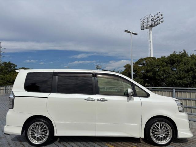 ヴォクシー ＺＳ　社外１８インチＡＷ／モデリスタ／カロッツェリアナビ／サブウーファー／フリップダウンモニター／バックカメラ／ＴＶ／Ｄ席シートヒーター／ＥＴＣ（79枚目）