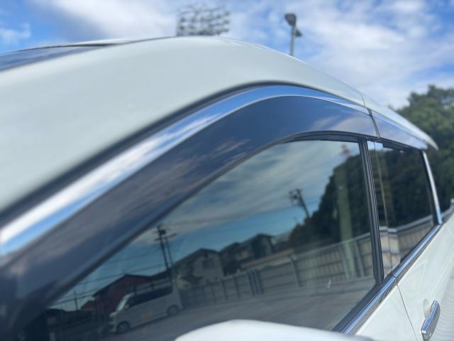 エルグランド 250ハイウェイスターアーバンクロム 社外20インチAW/Bluetooth/両側パワスラ/フリップダウンモニター/8インチALPINEナビ/TV/パワーバックドア/Fエアロ/後席オットマン/ETC(16枚目)