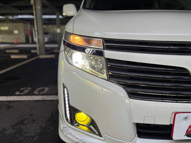 エルグランド 250ハイウェイスターアーバンクロム 社外20インチAW/Bluetooth/両側パワスラ/フリップダウンモニター/8インチALPINEナビ/TV/パワーバックドア/Fエアロ/後席オットマン/ETC(19枚目)